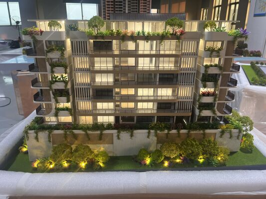 comprare Modello residenziale con rinverdimento verticale Moderno alloggiamento ecologico Modello in scala architettonica Diorama illuminato a LED Complesso residenziale urbano online manufacture